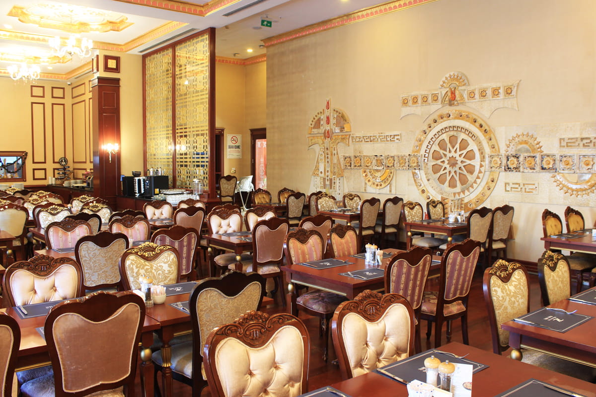 Meyra Restaurant 6