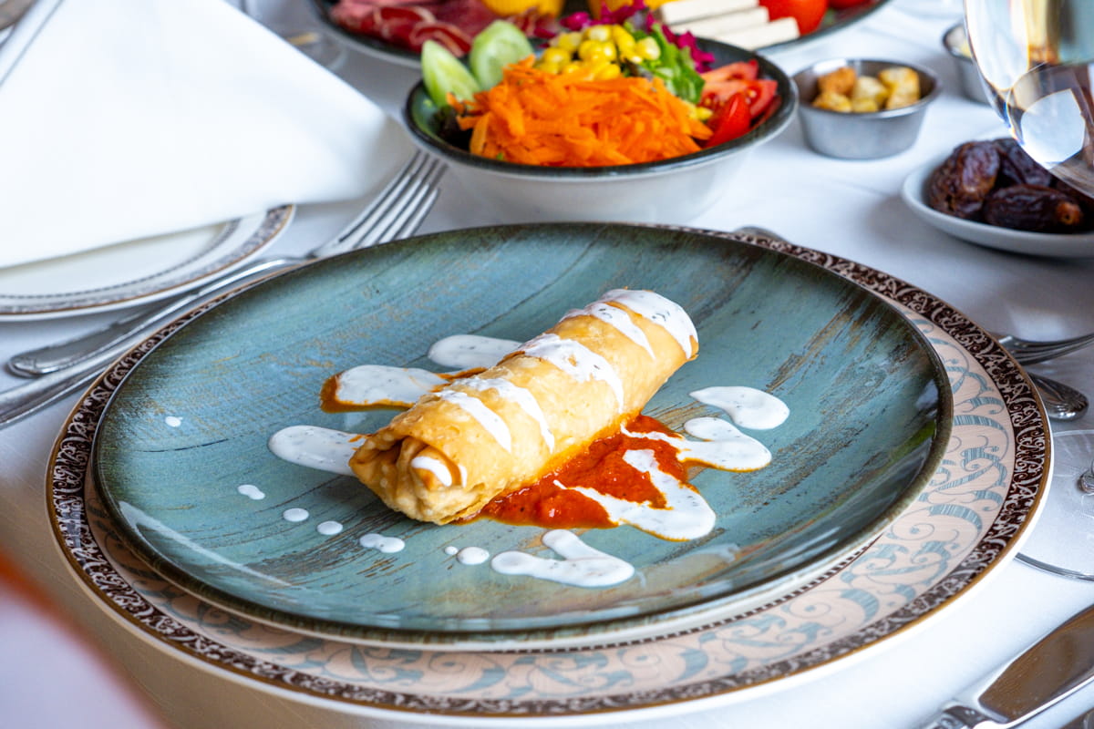 Meyra Restaurant 9